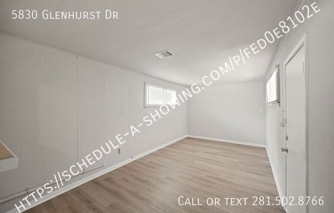 5830 GLENHURST DR