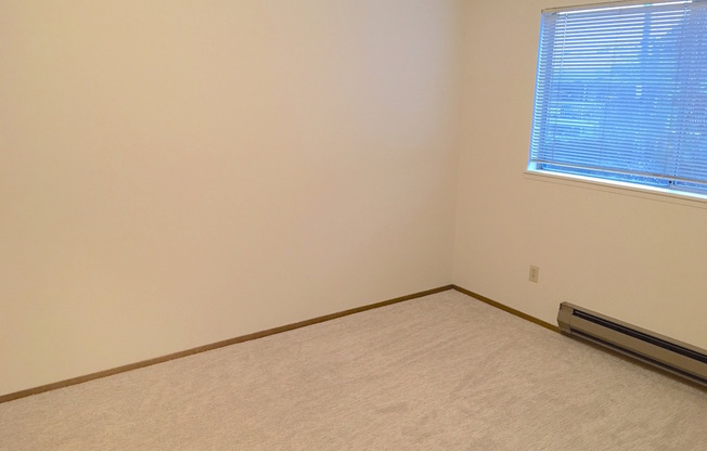 1 bed, 1 bath, 700 sqft, $1,395, Unit 1