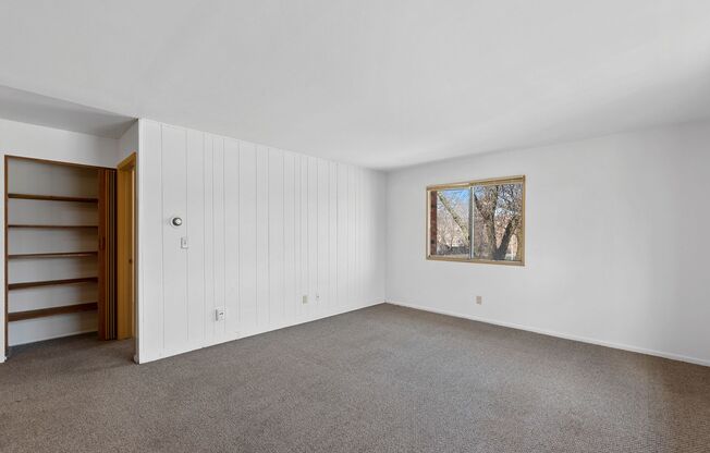 1 bed, 1 bath, 550 sqft, $960, Unit 203