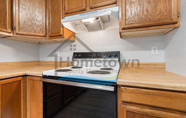 2 beds, 1 bath, $1,200, Unit 2