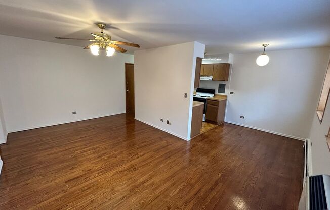 1 bed, 1 bath, 675 sqft, $1,975, Unit 531-318