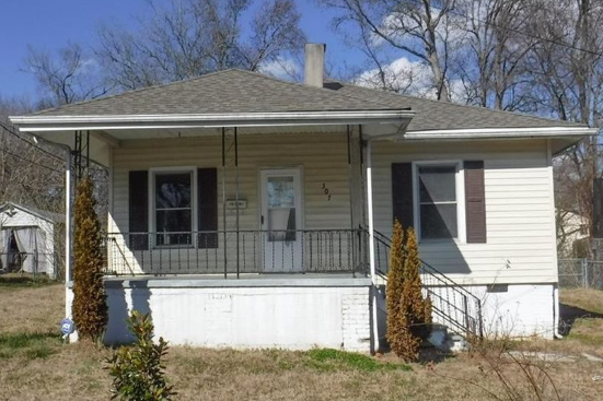 Beautiful home near Downtown Clover