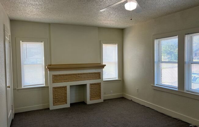 1 Bed in Paseo District. $100 Move In  Discount