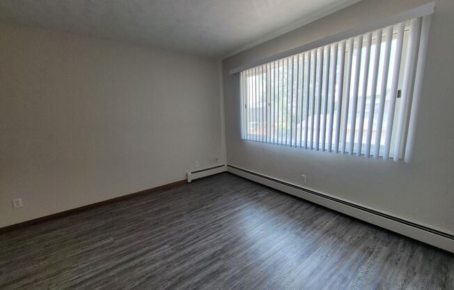 1325 Meadowview Drive