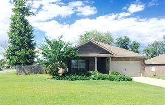 Beautiful 3BR/2BA Home in Rustic Ridge - Minutes from NAS Whiting Field