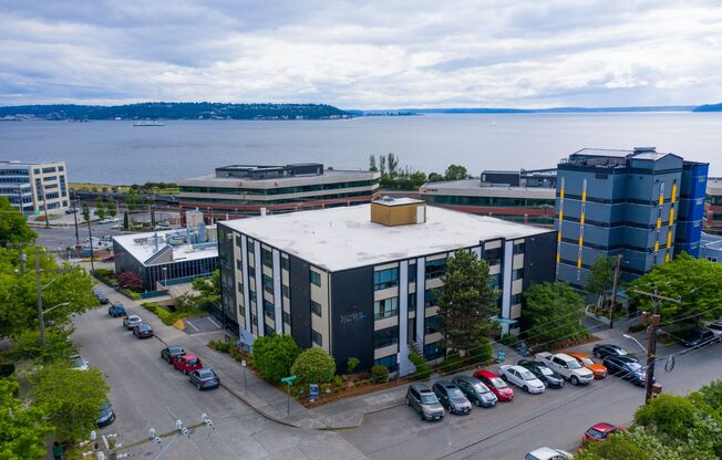 1 bed, 1 bath, 689 sqft, $1,797, Unit 309