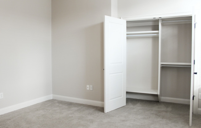 2 beds, 2 baths, 1,194 sqft, $2,695, Unit 203