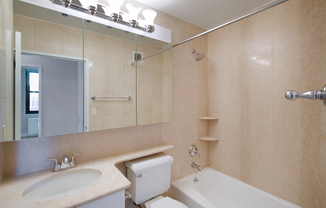 201 East 28th Street #12K