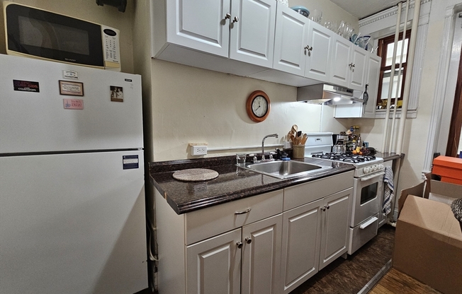 Studio, 1 bath, 275 sqft, $2,250, Unit 500