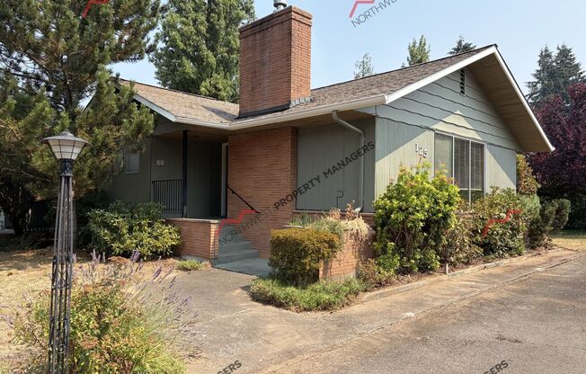 STATUS: AVAILABLE | R138B | $2195 + $100 flat rate for W/S