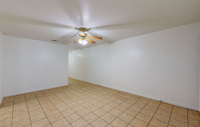 AMAZING ALL TILE DUPLEX IN HARKER HEIGHTS!!!!