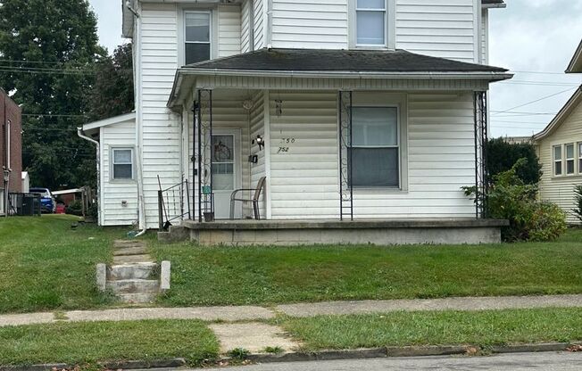 750-752 E Wheeling St