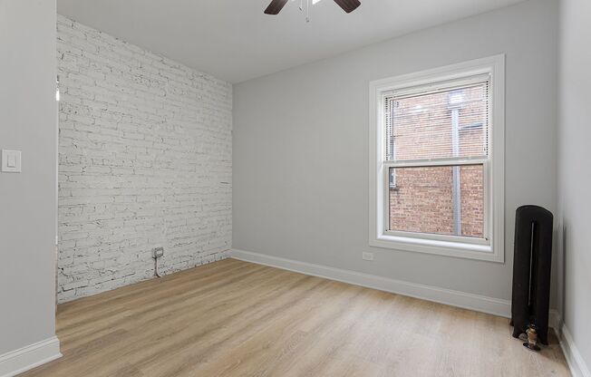 2 beds, 1 bath, 561 sqft, $2,100, Unit 1629-2C