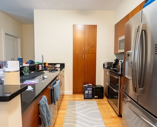 1 bed, 1 bath, 759 sqft, $3,600, Unit 205