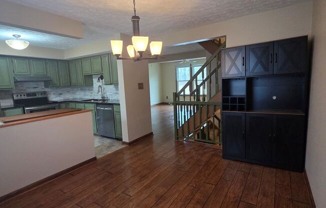 Serene Living in a Quiet Lakeside Community