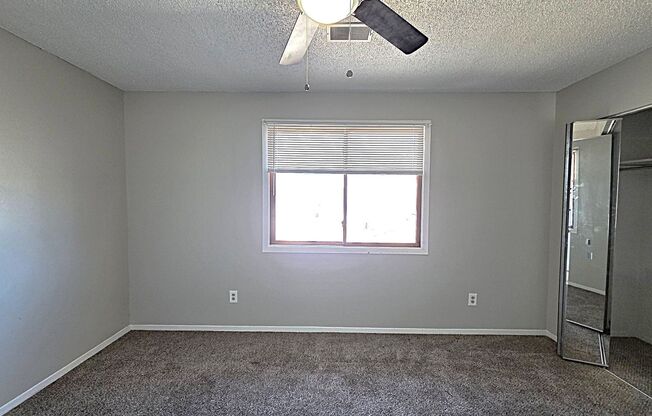 2 beds, 1 bath, 875 sqft, $1,159, Unit 705 #7