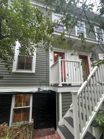 105 PLEASANT ST