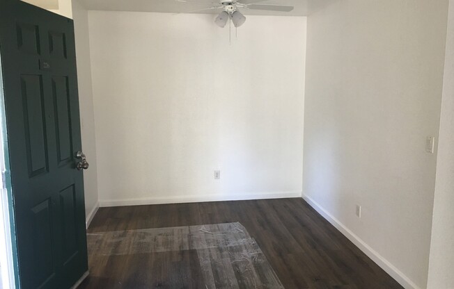 Riverglen Apartments