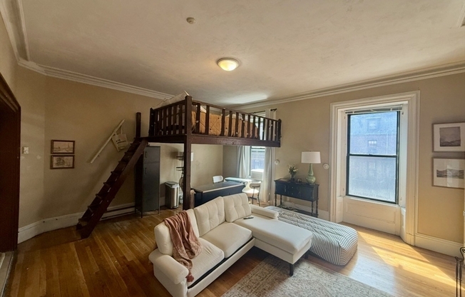 183 Beacon St.