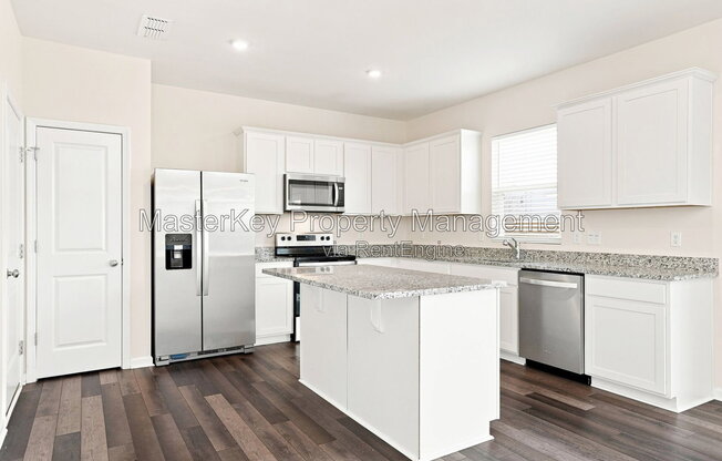 3537 POLYGON PL