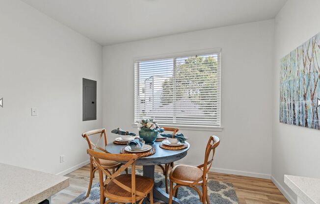 2 beds, 2 baths, 1,212 sqft, $2,000, Unit L2