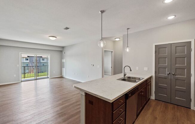 2 beds, 2 baths, 1,064 sqft, $1,275, Unit 214