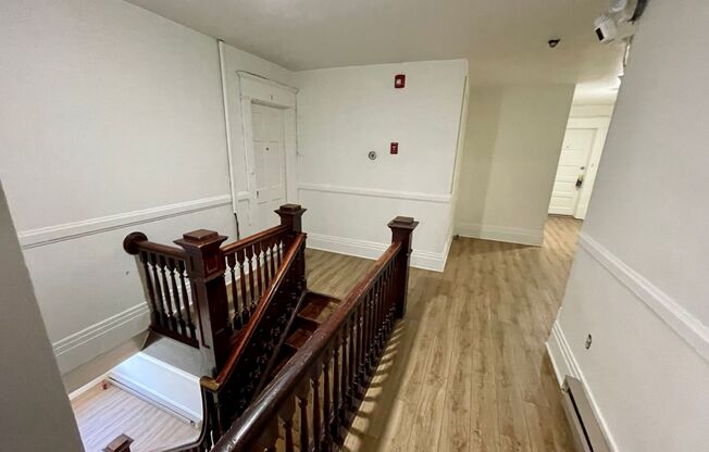 1125 W 11th Ave - 14 Unit