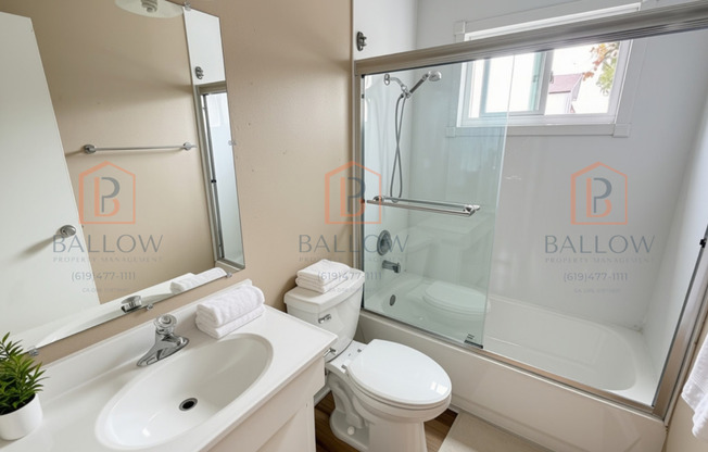1 bed, 1 bath, $1,400, Unit H
