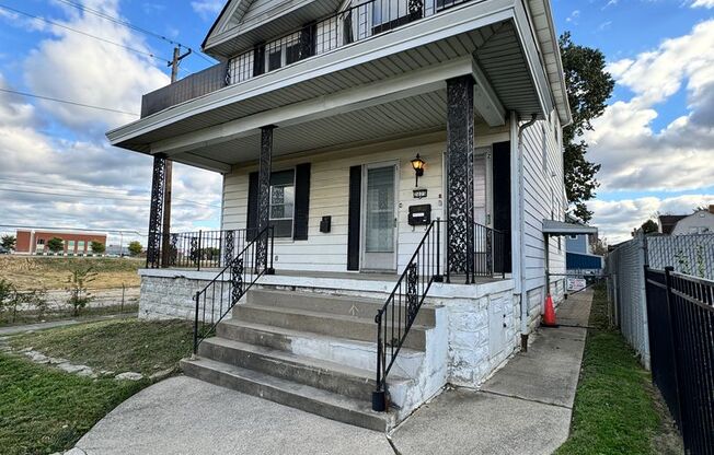 Norwood Duplex W/ Driveway Parking