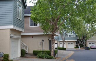 Townhouse near TRAVIS AFB