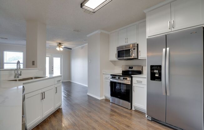 Keller ISD- 4 BR, 2 1/2 BTH in Heritage Glen