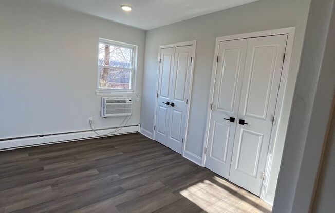 Ravenswood Apartments