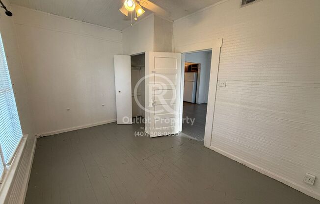 Spacious 3 Bedrooms / 1 Bathroom Home For Rent ***Available Now***