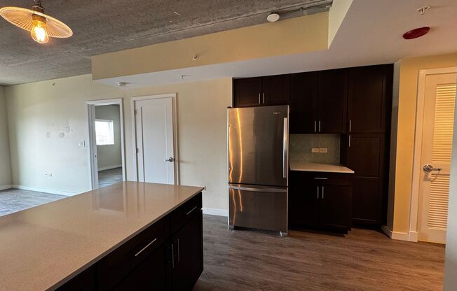 2 beds, 1 bath, 826 sqft, $2,500, Unit 708