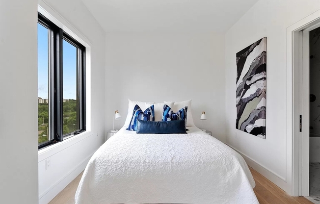 1 bed, 1 bath, 635 sqft, $3,675, Unit 604