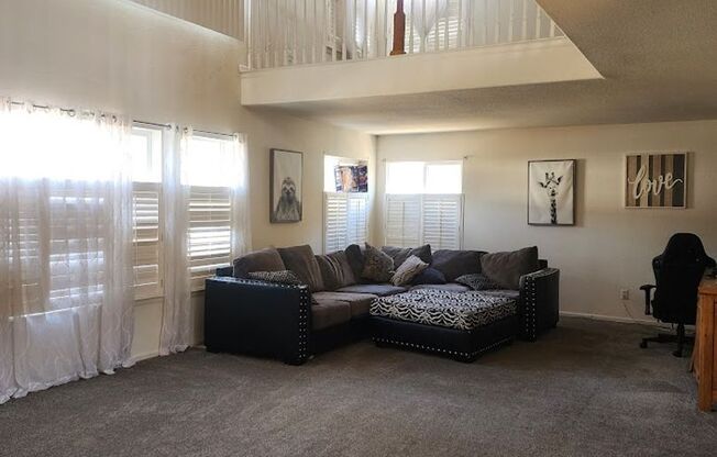 Long Realty & Property Management - Large Home Close to Airport *** RENT SPECIAL***