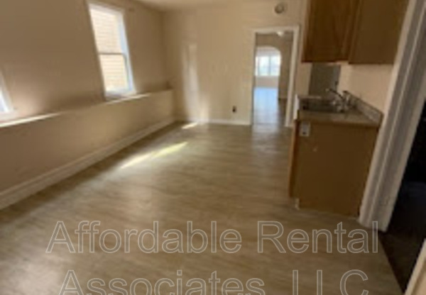2360 S 16 ST