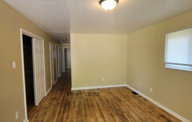 3907 AURORA ST