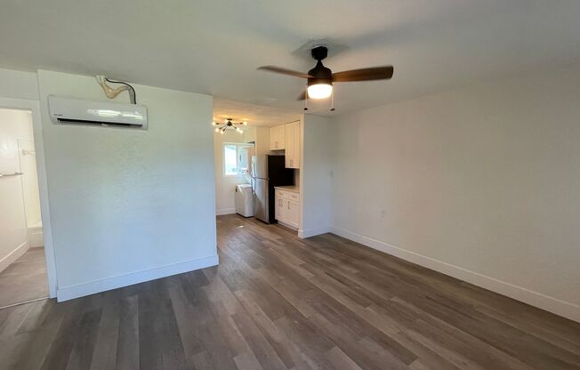 2 beds, 1 bath, 720 sqft, $1,150, Unit 2022 SW 6th Street