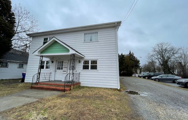 519-521 E Broad St