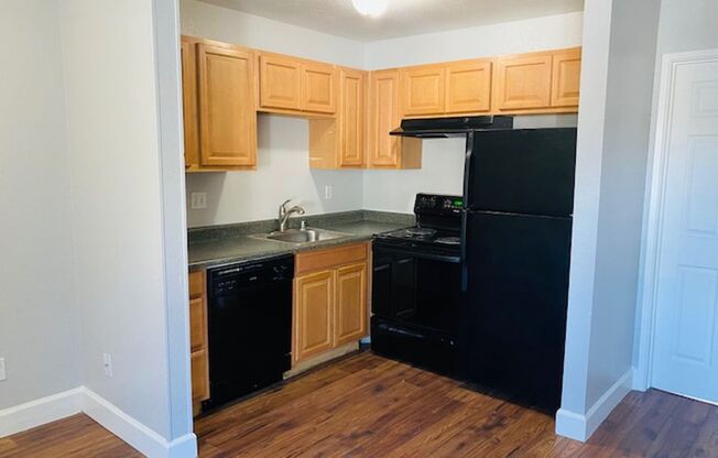 1 bed, 1 bath, 480 sqft, $979, Unit 39