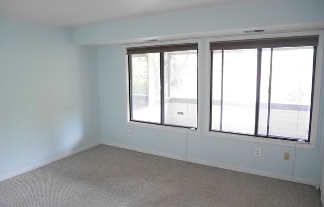 2 beds, 2 baths, $2,025