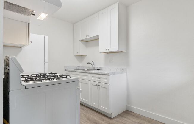 1 bed, 1 bath, $1,725, Unit 638-05
