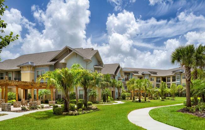 Luxe Lakewood Ranch