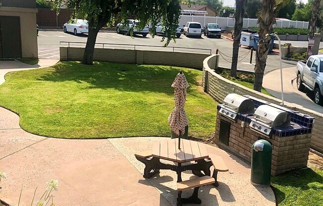 Shawnwood Forest Apartments