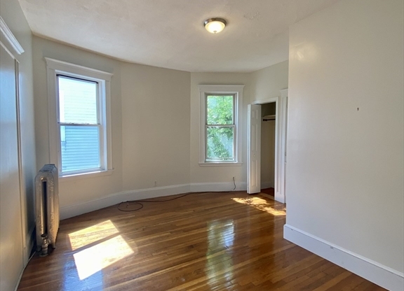 7 HARVARD TERRACE