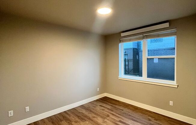 1 bed, 1 bath, $1,495, Unit 105