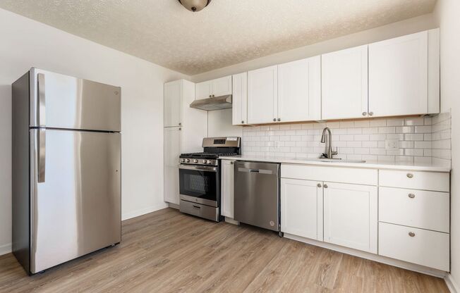 1109 1111 FRANKLIN AVE
