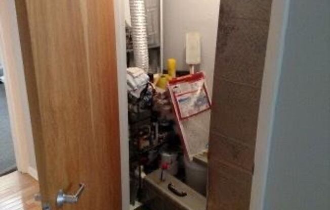 1 bed, 1 bath, $1,350
