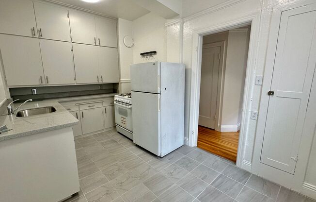 Studio, 1 bath, $2,350, Unit Unit 206